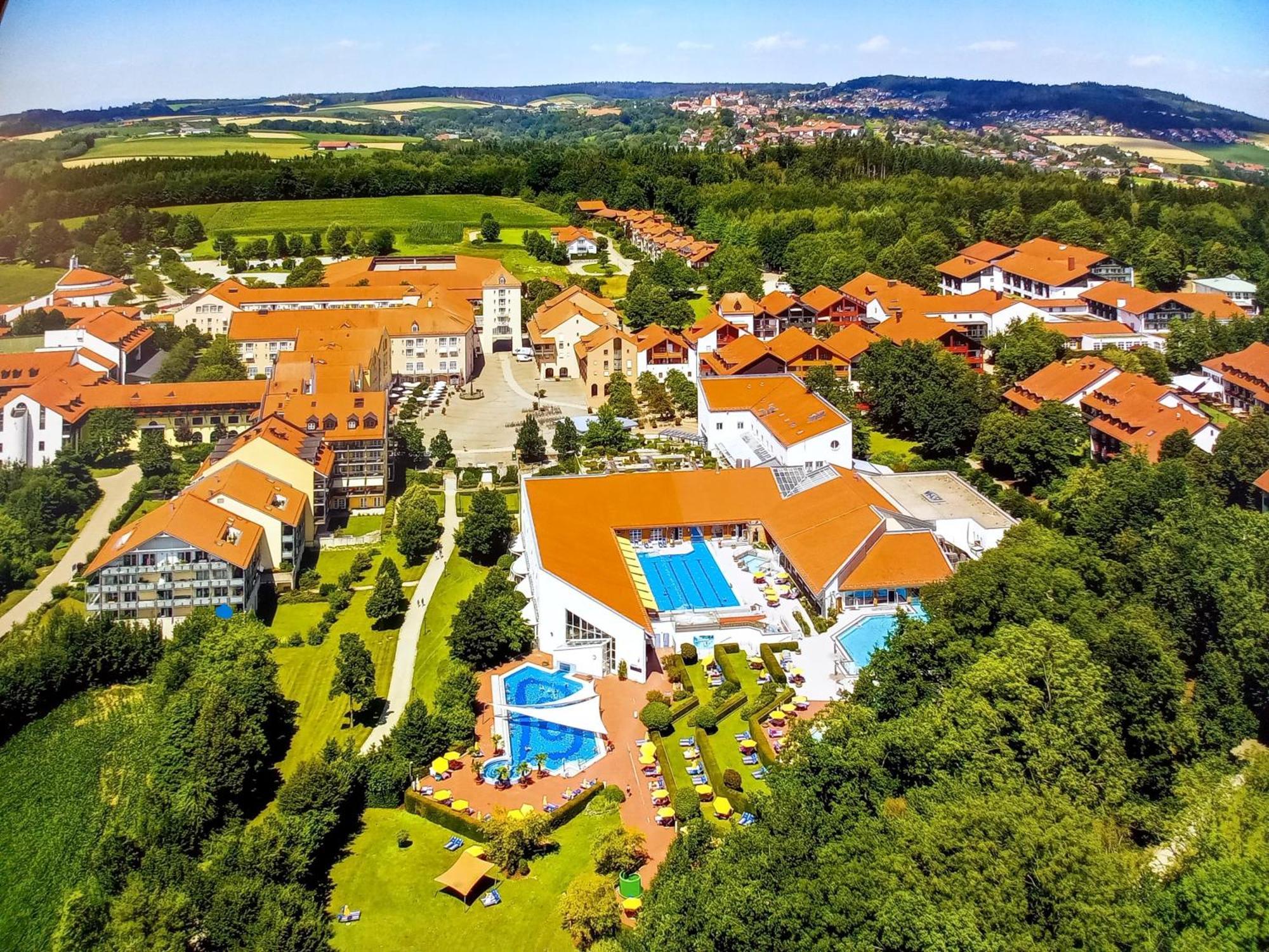 Wellness Ferienwohnung Mit Bademantelgang Zur Therme Bad Griesbach  Bagian luar foto